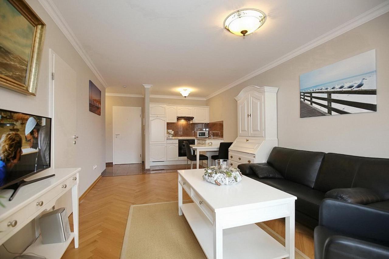 Hanse Hof Wohnung 12 บอลเทินฮาเกิน ภายนอก รูปภาพ